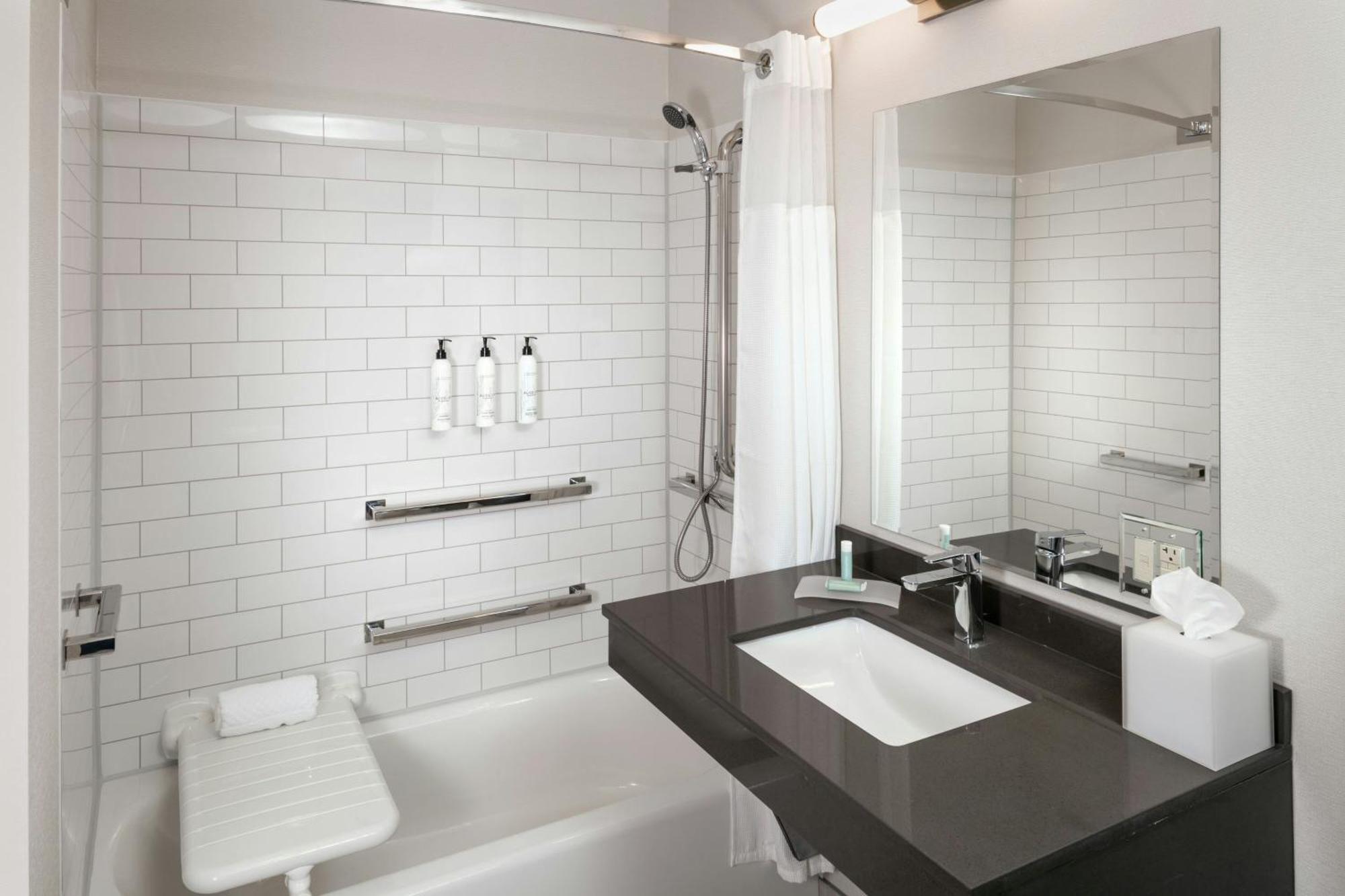 Fairfield Inn & Suites By Marriott Anchorage Midtown Eksteriør bilde